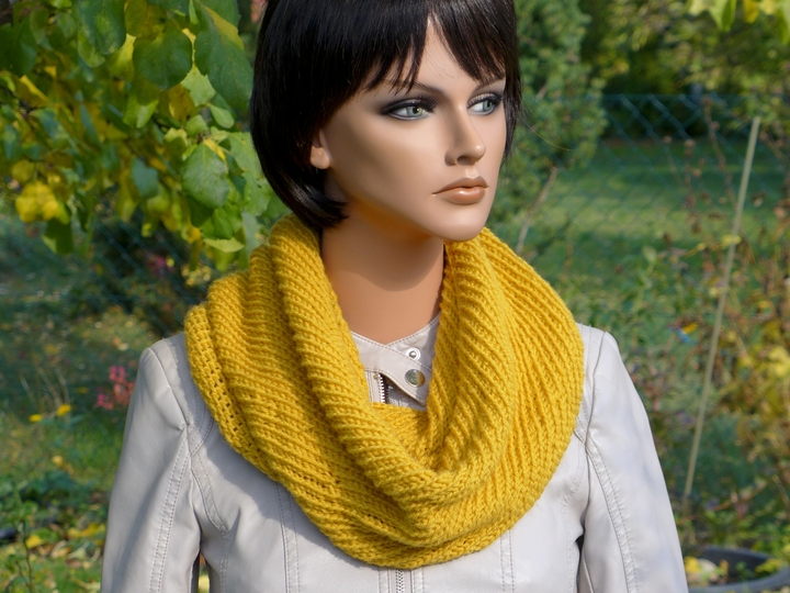 Strickanleitung: Universal-Loop für die ganze Familie