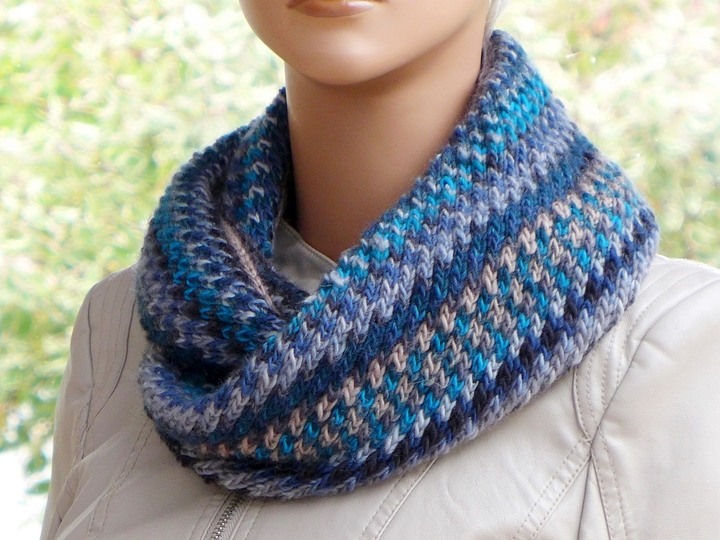 Strickanleitung: Universal-Loop für die ganze Familie