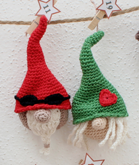 Cute Christmas Elves "Greta and Rocky" - Crochet Pattern