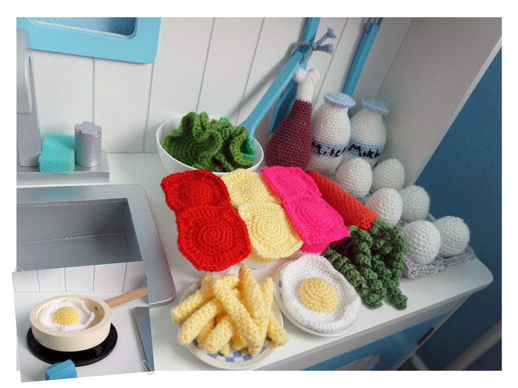 Crochet pattern: food for your child's grocery store