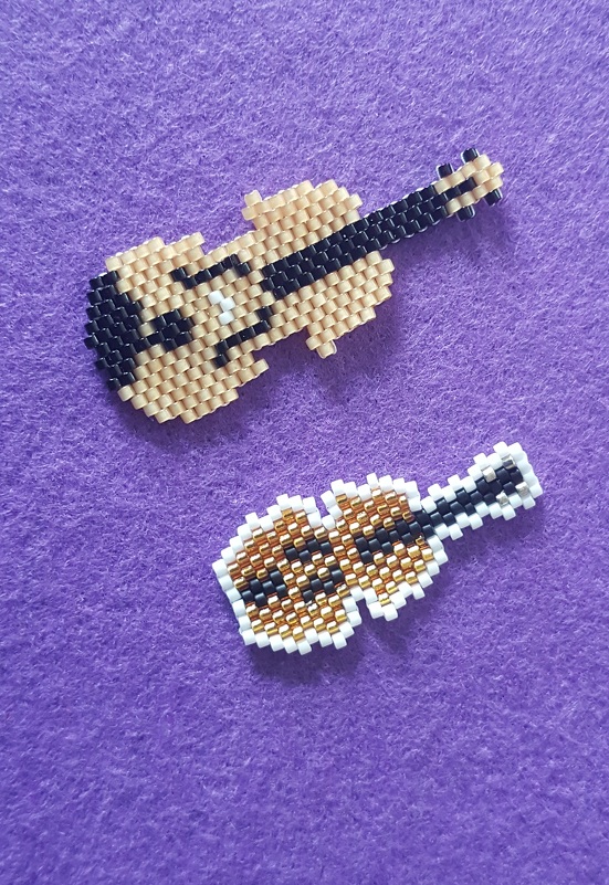 kleine Geige 2 Varianten / Anhänger / Ohrring