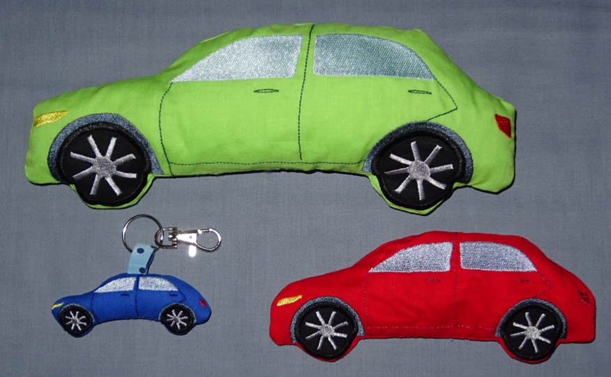 Auto Kissen und Anhänger ITH Stickdatei