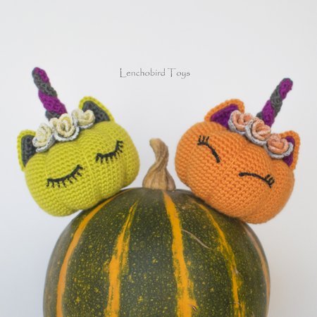 Amigurumi pattern for Halloween pumpkin unicorn