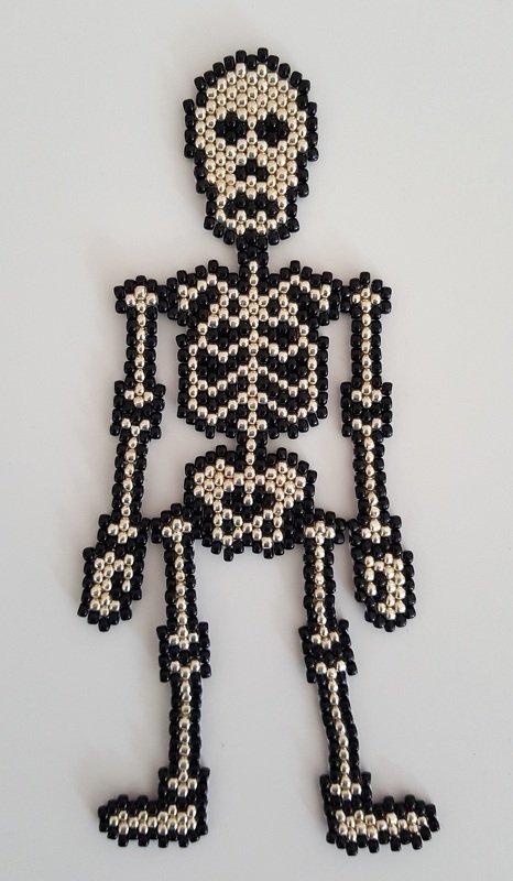 Hermann das Skelett als Anhänger oder Dekoelement