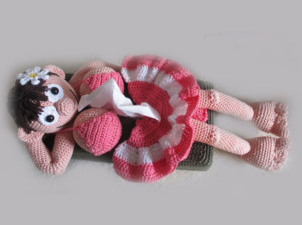 Tissue Box Cover "Naughty Bella "