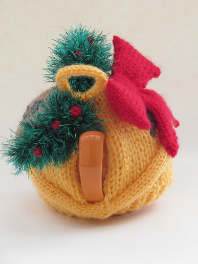 Santa Believe Bell Tea Cosy Knitting Pattern