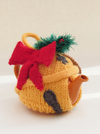 Santa Believe Bell Tea Cosy Knitting Pattern