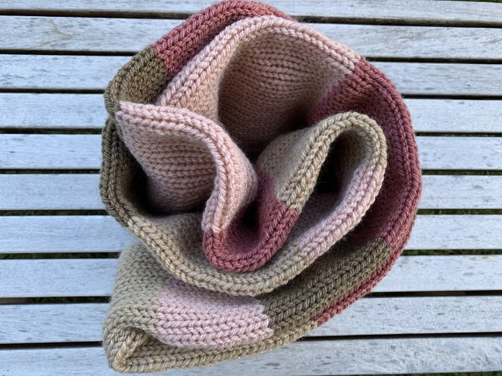 Strickanleitung - Warmer XXL-Loop-Schal "Powder"