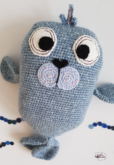 Häkelanleitung > Kuschelbuddie No.8 Robbe Ruby <