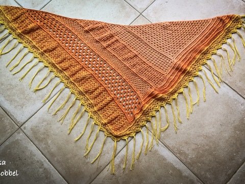 Anleitung: Asymmetrisches Dreieckstuch "Western"