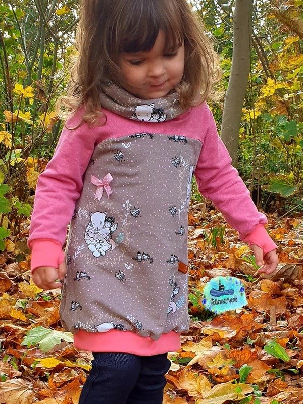 E-Book Kleid Lavea mit weitem Kragen und Daumenloch-Bündchen - Bild 4