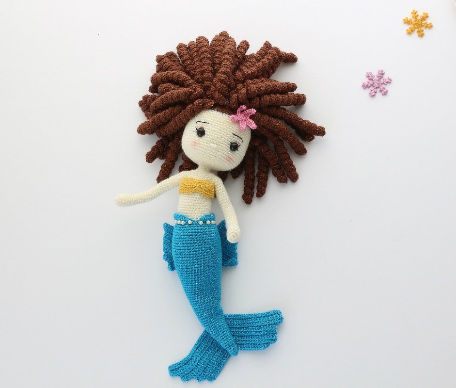 Glittermaid Mermaid Amigurumi Doll - Image 2