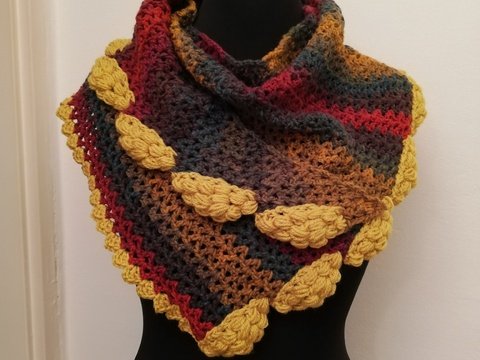 Gehäkelter  Drachenschal "BUBBLES"