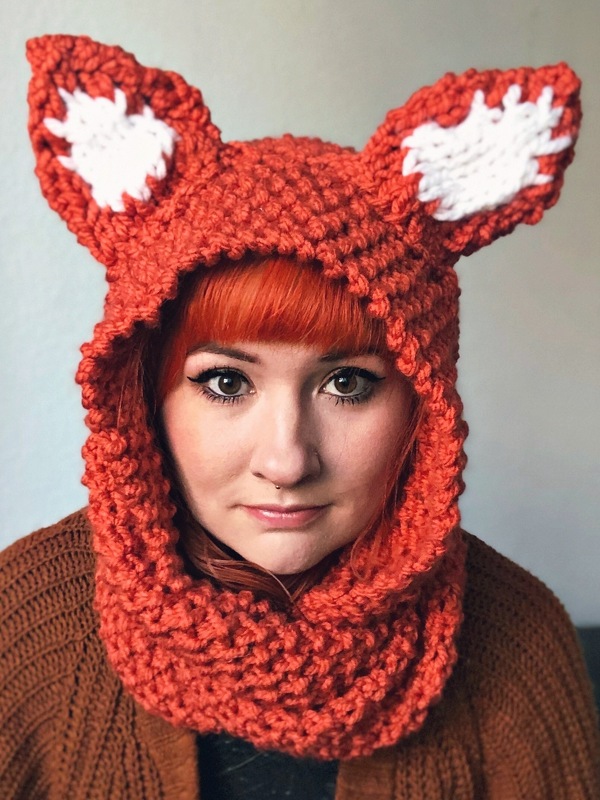 XXL Kapuzenschal mit Fuchsohren