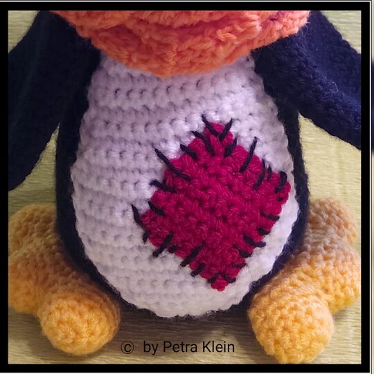 Häkelanleitung / Amigurumi / Pepper der Pinguin