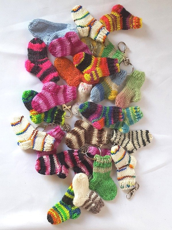 Strickanleitung Taschenbaumler, Schlüsselanhänge Socke für Einkaufswagen-Chip