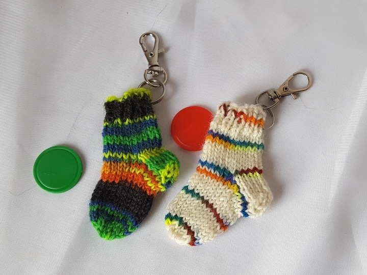 Strickanleitung Taschenbaumler, Schlüsselanhänger, Socke, für Chip  #268