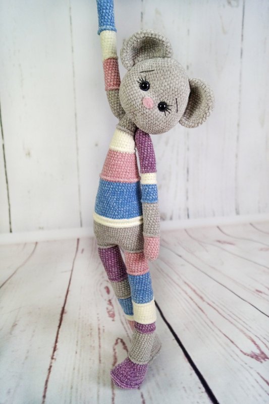 Schlenkermaus aus Wollresten. Glückstier 2020! - Bild 4