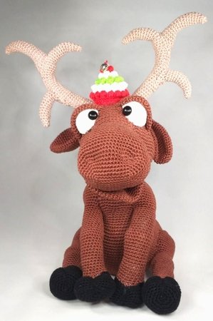 Crochet Pattern "Sören" The Reindeer