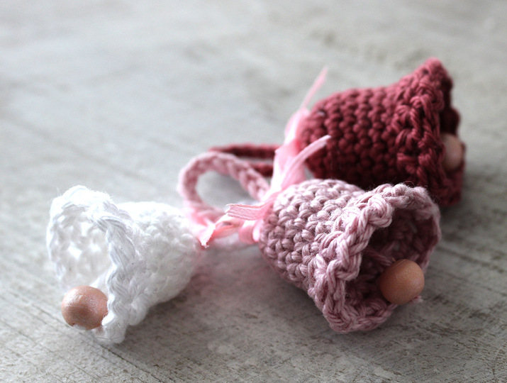 Crochet Pattern Cute Bells in 3 Sizes – Tree Ornaments, Gift Tags