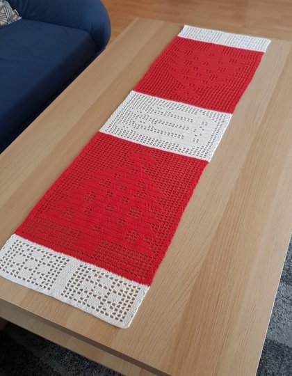 Instructions for Christmas runners with Christmas tree