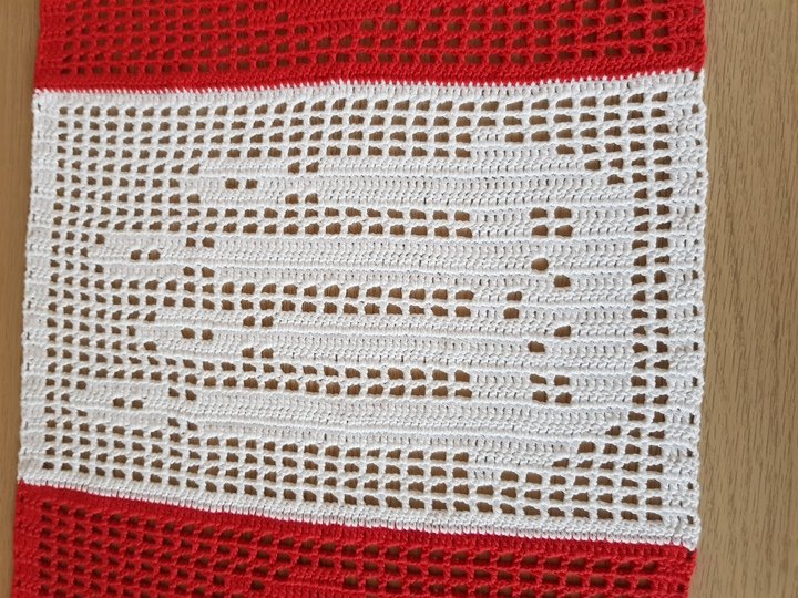 Instructions for Christmas runners with Christmas tree