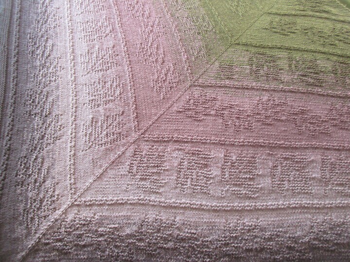 "NOVEMBER ROMANCE"romantisches Dreieckstuch