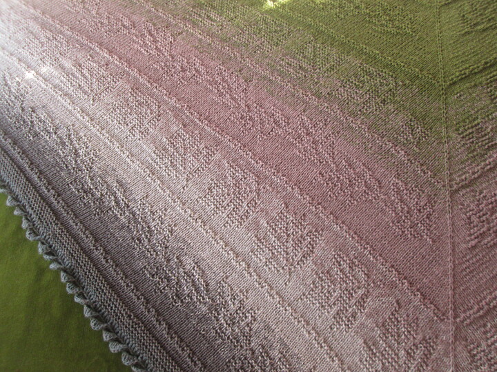 "NOVEMBER ROMANCE"romantisches Dreieckstuch