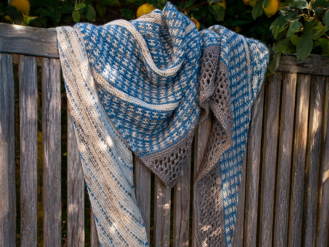 Knitting Pattern Shawl Friesenblau