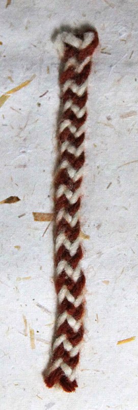 flaches Band mit 6 Fäden (Kumihimo/6-Enden-Geflecht)