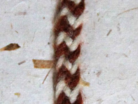 flaches Band mit 6 Fäden (Kumihimo/6-Enden-Geflecht)