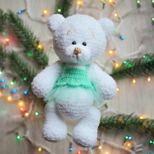 Crochet pattern amigurumi Bear in a dress