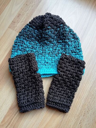 Häkelanleitung - Mützen- & Stulpen-Set "Schneekind"