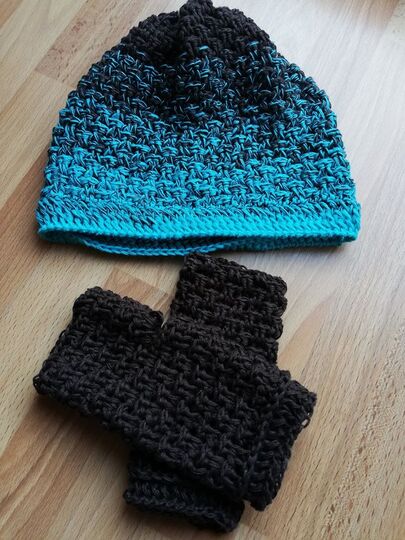 Häkelanleitung - Mützen- & Stulpen-Set "Schneekind"