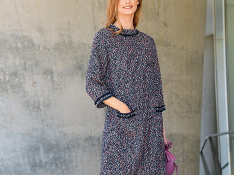 Marinefarbenes Bouclé-Kleid mit Fransenkanten (Nähanleitung)
