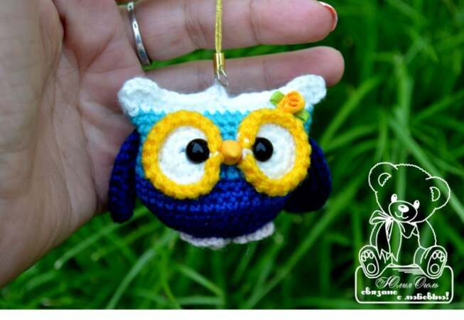 222 Crochet Pattern - Little Owl Keychain - Amigurumi soft toy PDF file by Ogol CP