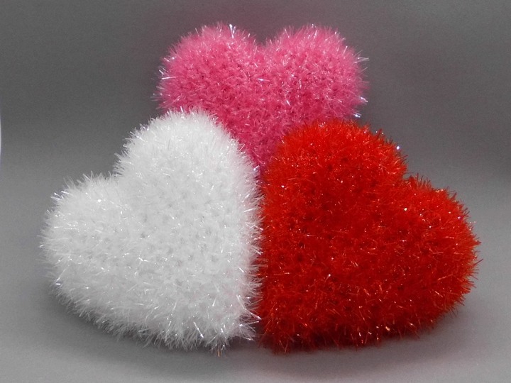 Anleitung Kleines glitzerndes Herz Deko Anhänger Waschpads schnell einfach