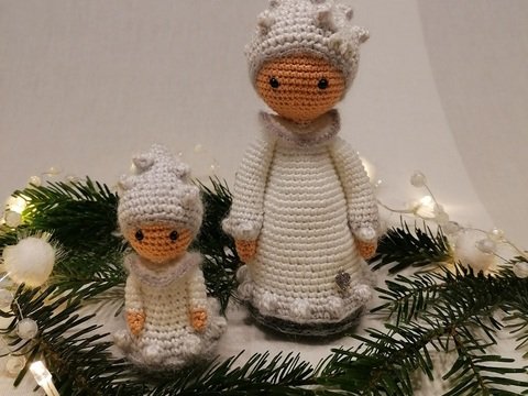 Blumenkind Schneeflöckchen mit Kind Häkelanleitung