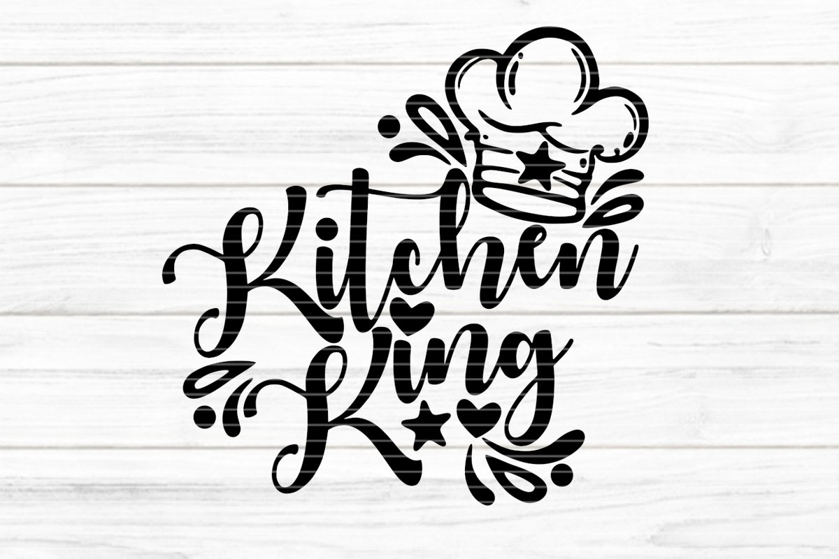 Schwarz-weißes Schneide-Motiv 'Kitchen King' mit deutlichen Konturen, Kochmütze, Stern und Herz auf hellem Holzuntergrund
