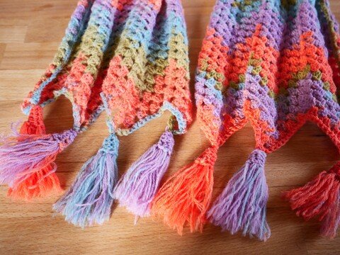 Häkelanleitung Grannyschal Niki