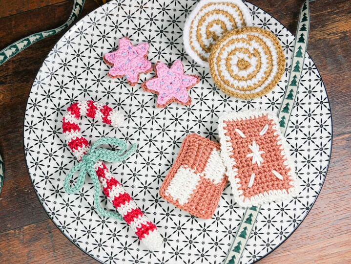 Weihnachtsbäckerei gehäkelt