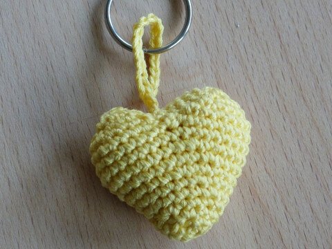 Häkelanleitung Schlüsselanhänger "Herz"