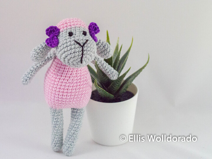 Schäfchen Friederike, Amigurumi, Häkelanleitung