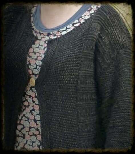 strickanleitung Longcardigan Dunkle Beere ( Ohne Maschenprobe/ Für jede Größe)