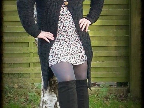 strickanleitung Longcardigan Dunkle Beere ( Ohne Maschenprobe/ Für jede Größe)