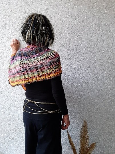 "Cleopatra", Raffiniertes, großes Tuch häkeln