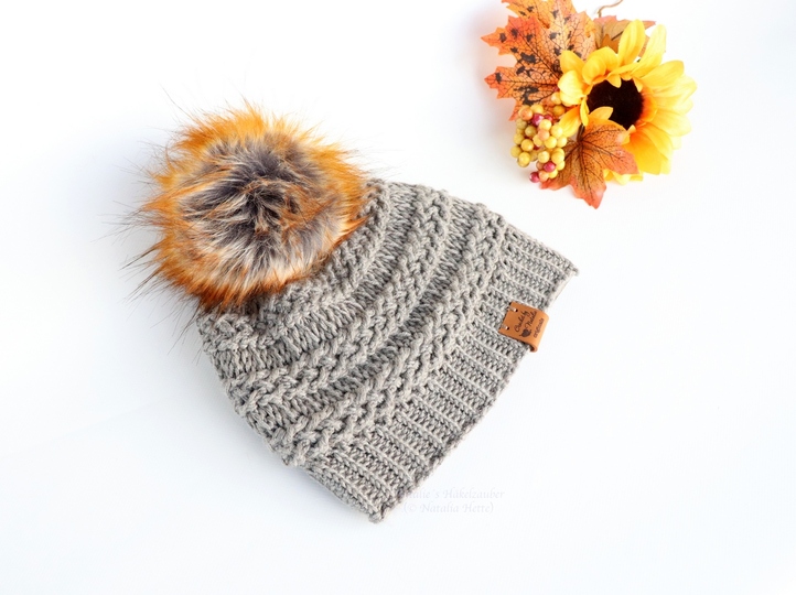 Beanie "Carol" (cable stitch,  all sizes, sporty or slouchy)