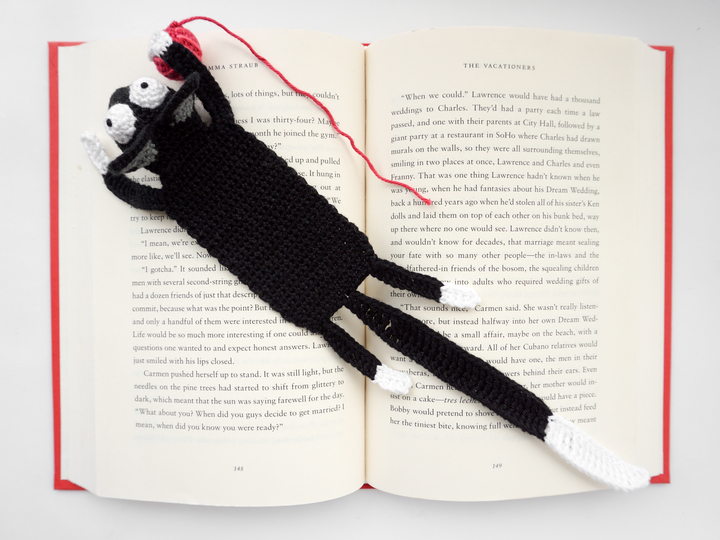 Amigurumi Crochet Cat Bookmark