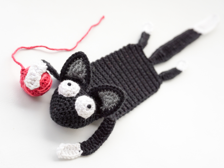 Amigurumi Crochet Cat Bookmark