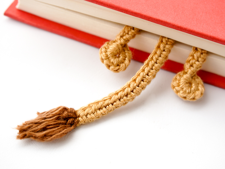 Amigurumi Crochet Lion Bookmark